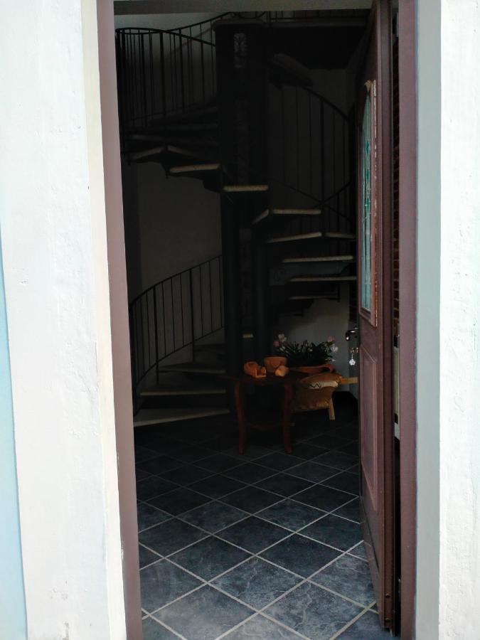 Casa Vacanze "La Quiete" Nonio Exterior foto
